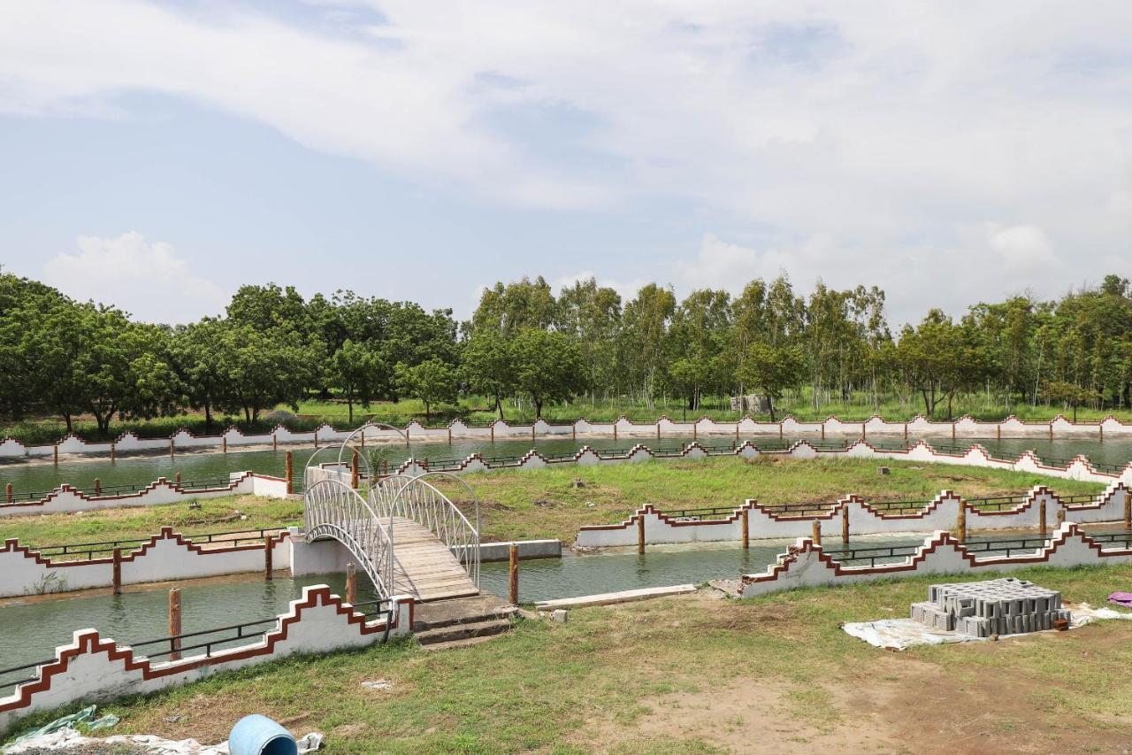 Capital O 49279 Chhab Chhaba Chhab Water Fun Park & Resort Damka Luaran gambar