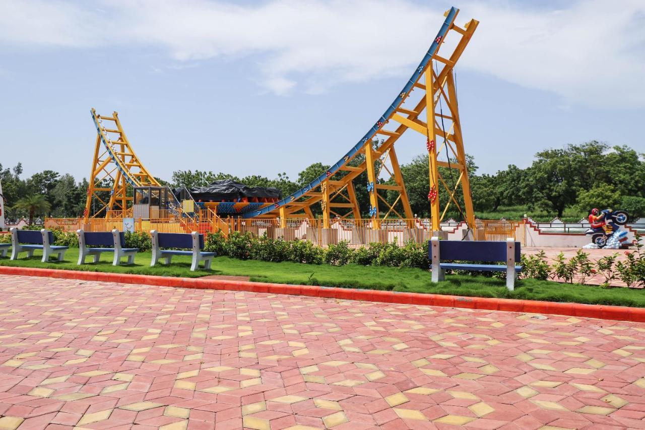 Capital O 49279 Chhab Chhaba Chhab Water Fun Park & Resort Damka Luaran gambar